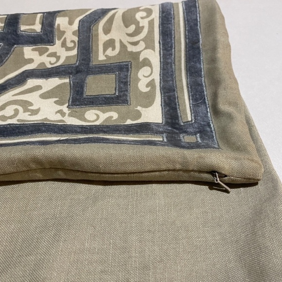 Z Gallerie Euro Pillow Cover Sham Set (2) Linen Cotton 22 X 22 Blue Taupe Cream - Picture 6 of 11